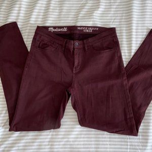 Woman’s maroon skinny ankle Madewell pants size 28